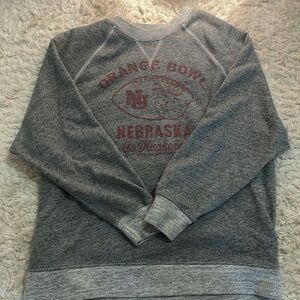 Gray sweatshirt